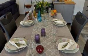 Villa Lana - Cabrunici by Villas Guide