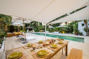 Exclusive 5 Bedroom Villa in Ibiza City, 1266