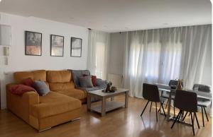 Alojamiento espacioso ideal para visitas en grupo