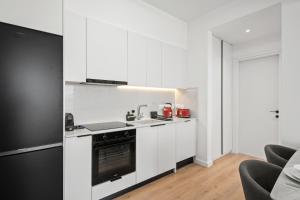 Artemis 204 - Seaside Stories