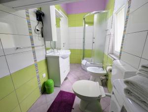 Studio Apartment Maya