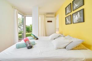 Stunning sea views pool garden