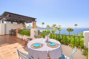 Stunning sea views pool garden