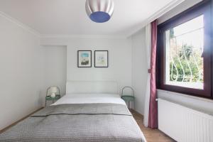 3BR Villa with Garden & Terrace in Kadikoy