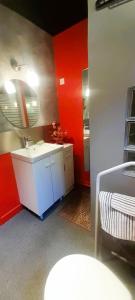 Appartements Ballade a la lune chalet 2 pers jardin : photos des chambres