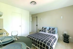 Appartements Studio lumineux a 2 pas des commerces Asnieres - III : photos des chambres
