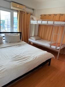 Labkoff cafe and Hostel