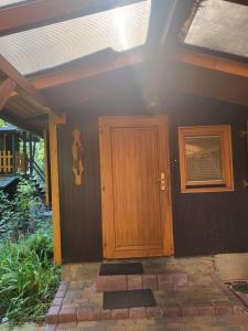 Holzhäusl am Fuße des Liliensteins