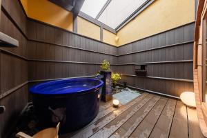 Takayama ねどこ GRANQ - Open-air Artificial Onsen & Barrel Sauna 4-Star Accommodation lobby