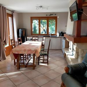 Appartements Gite De La Fermette Aubepines : photos des chambres