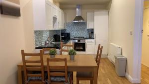 Prime Stay Next to Camden Market and Station Deluxe