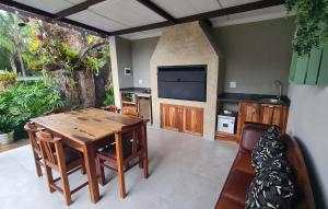 Upstairs R-4 Self Catering Unit