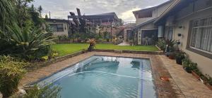 Upstairs R-4 Self Catering Unit