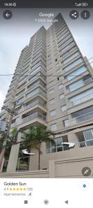 Apartamento na maior praia do Guarujá Região Tortuga