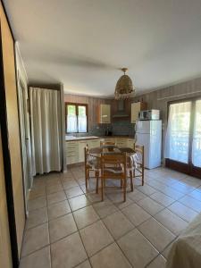 Chalets Mas d-Ambayrac chambres d- hotes et gites : photos des chambres