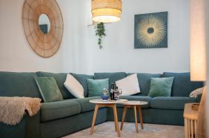 Maisons de vacances La Maison Rouge de Givet : Maison 3 Chambres