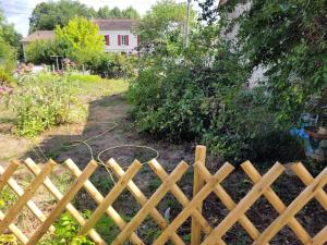 Maisons de vacances Maison Jean-Du-Feu au calme a Jenduffe : photos des chambres