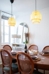 Maisons de vacances La Maison Rouge de Givet : photos des chambres