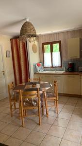 Chalets Mas d-Ambayrac chambres d- hotes et gites : photos des chambres