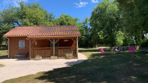 Chalets Mas d-Ambayrac chambres d- hotes et gites : photos des chambres