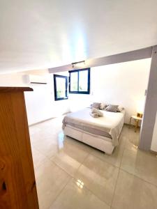 Villas villa neuve 3 chambres jardin climatisee paarking : Villa 3 Chambres