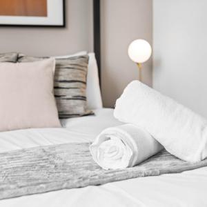 Stylish Apartment - High Speed Internet & Free Netflix - Near City Centre - 2MR