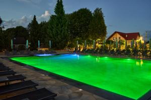 Underhill Resort&Spa