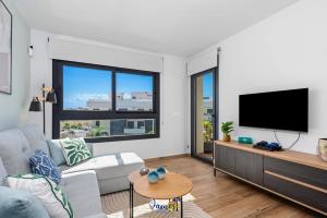 Paradise 77 Penthouse with Private Jacuzzi VM65