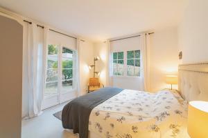 Villas Beautiful 5 bed villa, large pool and views : photos des chambres