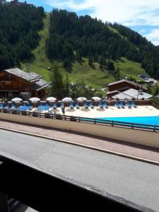 Nice Studio With Mountain View