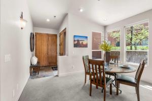 Lava Falls Red Rock Retreat - Close to Tuacahn