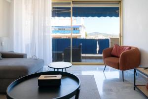 Proche plages Parking Etage élevé Terrasse