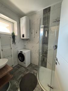 Sonas in the city center