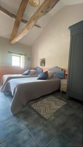 Chalets Mas d-Ambayrac chambres d- hotes et gites : photos des chambres