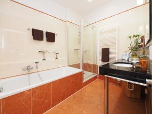 Brise Villa San Marino App 10