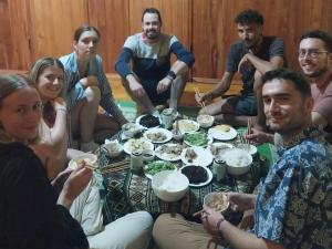 Triệu hoan homestay nhà sàn cổ