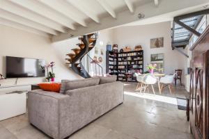 Rare Hôtel particulier, balcon, Clim,AC