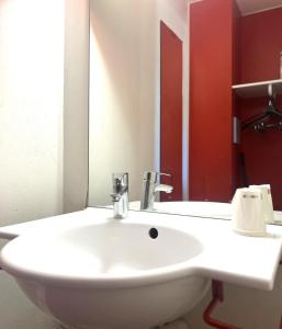 Hotels Premiere Classe Toulouse Nord - L'Union : photos des chambres