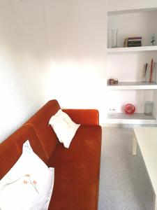 Piso luminoso y a 3 minutos andando de la playa