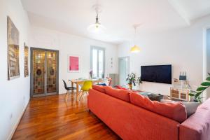GuestHost - Lovely Apartment in Parma!