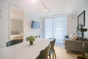 2B2B steps away from Costanera Center