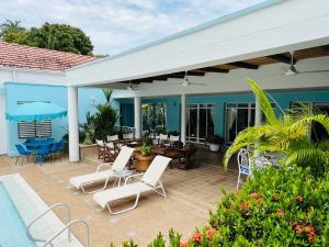 Casa rodeada de naturaleza en Club Puerto Peñalisa