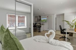 City Heights Studio - Short Stays UK