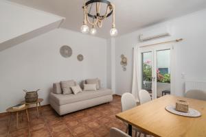 Aphrodites Child Milos Maisonette