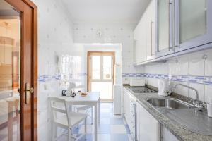 Top Floor Retreat in Espinho