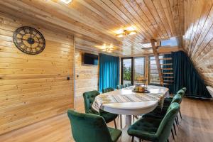 Nordi-KA Chalet A-Frame Vatra Dornei