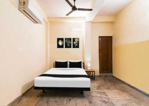 Super Hotel O Profulla Devi Guest House