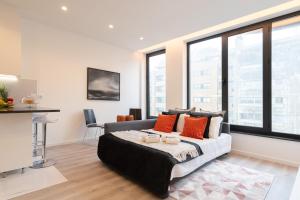 Trendy Matosinhos Flat by HostWise