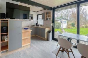 Haus hinter dem Deich Tossens