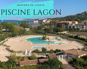 Bleu Azur, piscine lagon, plage à pied